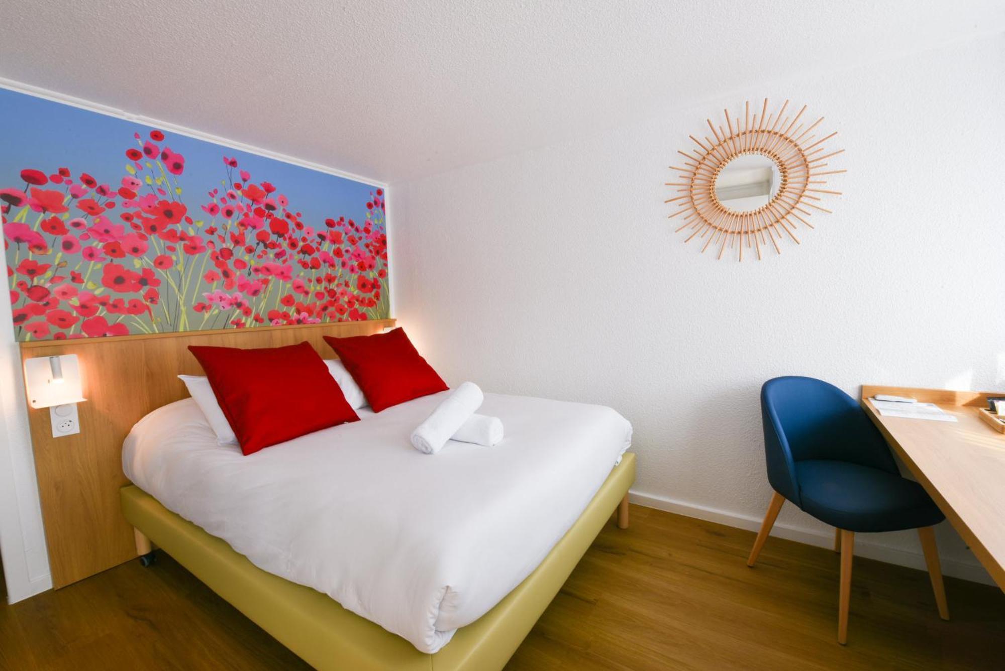 Kyriad Villeneuve Saint Georges - Hotel Renove Eksteriør billede