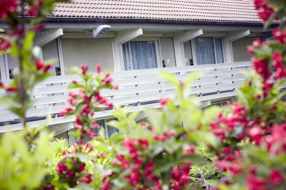 Kyriad Villeneuve Saint Georges - Hotel Renove Eksteriør billede